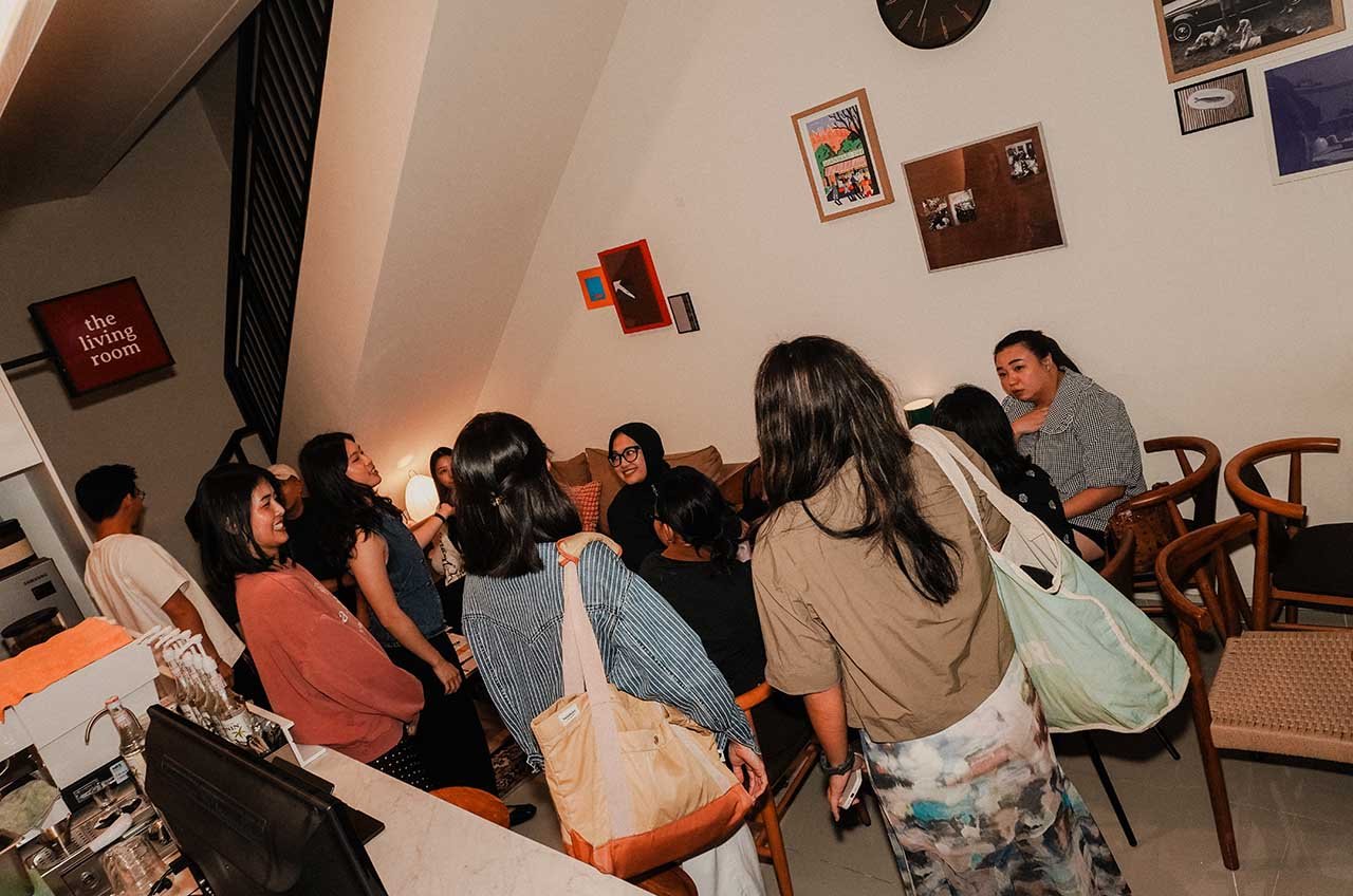 The Living Room After Hours with Lauren Suria